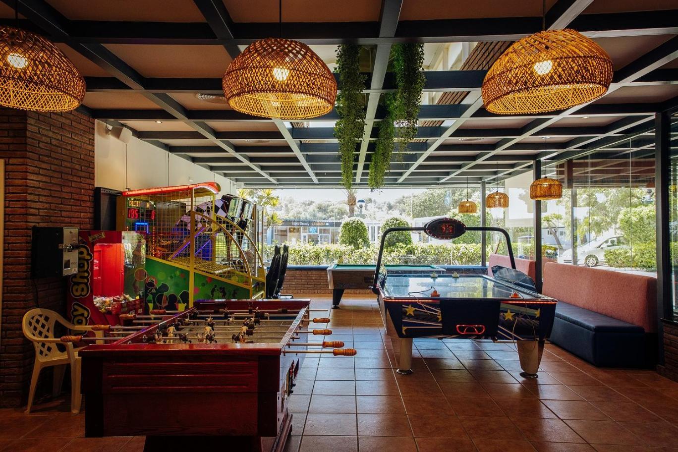 Alannia Costa Dorada Hotel Platja de l'Almadrava Ngoại thất bức ảnh